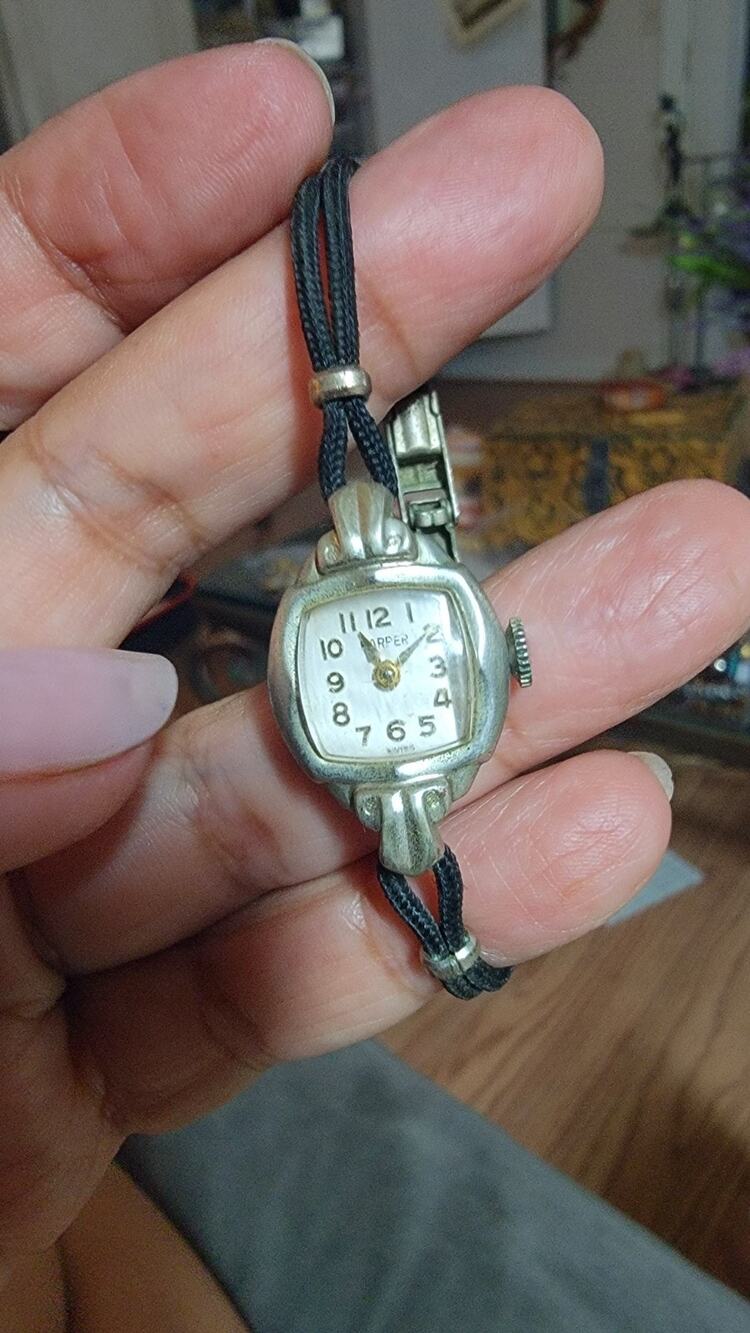 Vintage Philly Harper Watch Company ladies' cocktail dress watch WORKS